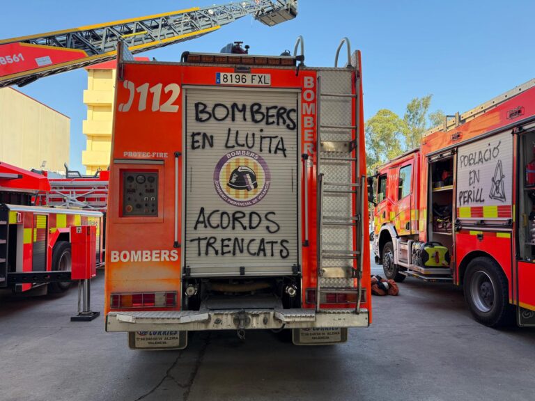 Lee más sobre el artículo UGT mantiene la huelga de celo en el Consorcio Provincial de Bomberos: «La carencia de medios pone en riesgo vidas»