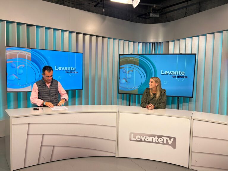 Lee más sobre el artículo Laura Barrios: «Els serveis públics són un pilar fonamental per a les dones que pateixen violència de gènere»