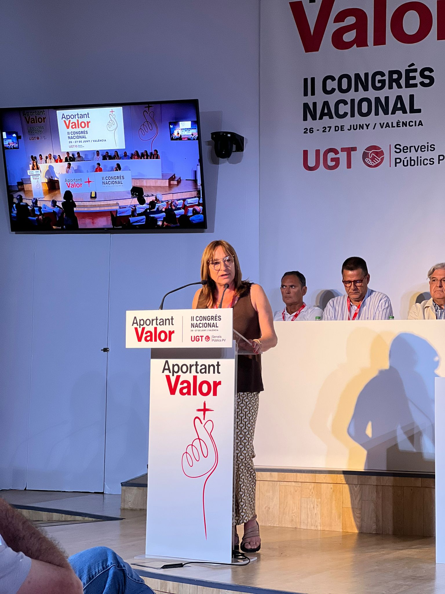 En este momento estás viendo Mayte Montaner Soria, reelegida secretaria general de UGT Serveis Públics con el 98% de los votos
