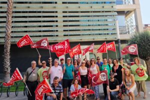 Concentración del Personal de Atención Educativa para exigir medidas contra la precariedad laboral