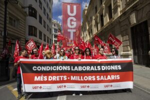 UGT  celebra el seguiment massiu de la primera jornada d’una vaga educativa sense precedents