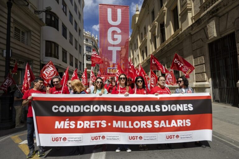 Lee más sobre el artículo UGT  celebra el seguiment massiu de la primera jornada d’una vaga educativa sense precedents