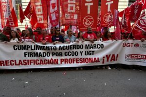 Movilización para exigir la implantación de la reclasificación profesional del colectivo Técnico Sanitario del SNS