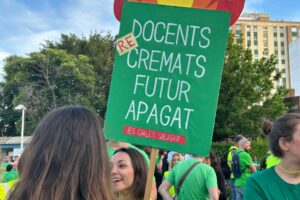 Vaga educativa. Tot sobre l’enquesta: El sector diu «No» a la proposta de la Conselleria d’Educació