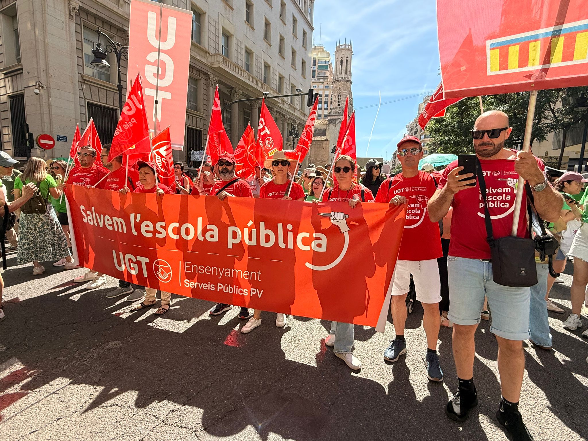 UGT denuncia davant de l’Alta Inspecció Educativa de l’Estat «la policia del pensament» de la Conselleria