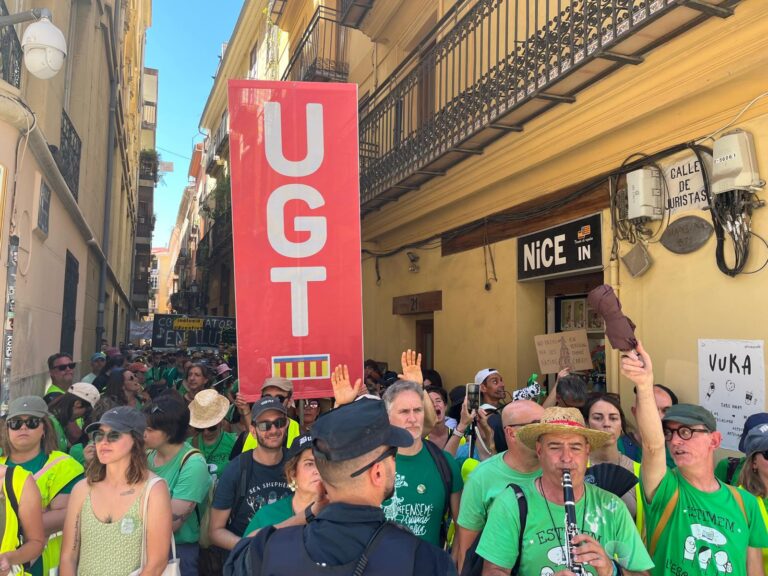 Lee más sobre el artículo Tercera setmana de vaga educativa: resistència i dignitat docent