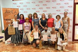 Entrega de diplomas del curso de formación en negociación colectiva de planes de igualdad