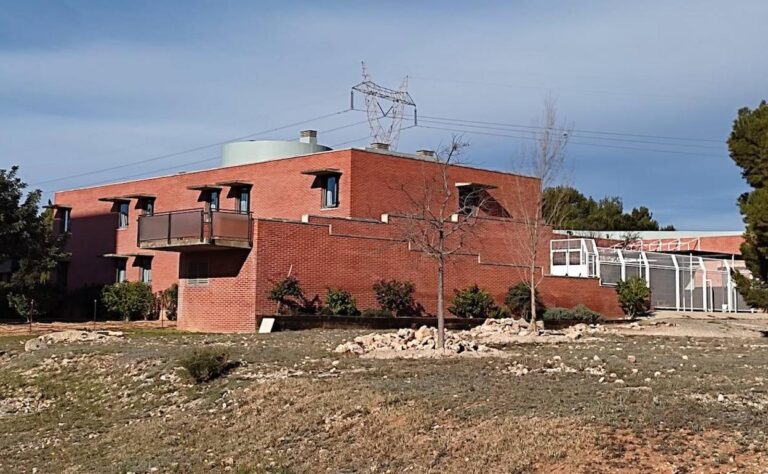 Lee más sobre el artículo UGT, CC OO y CSIF retoman las movilizaciones por el Hospital de Salud Mental Provincial de Bétera