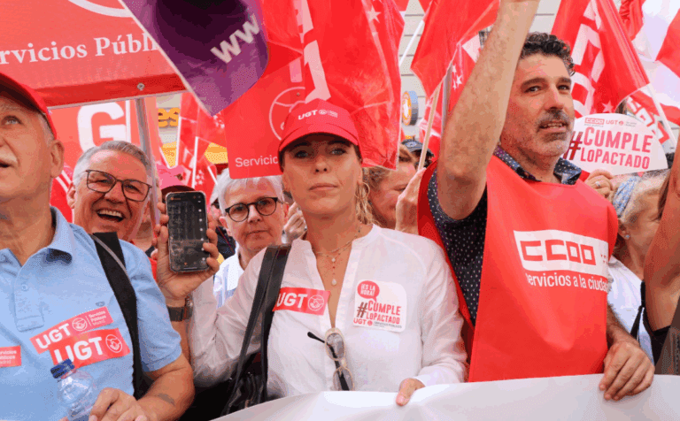 Lee más sobre el artículo Concentración para exigir al Gobierno el cumplimiento íntegro de los acuerdos suscritos en la Función Pública