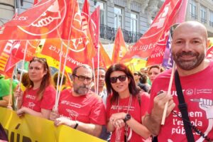 UGT, STEPV y CCOO convocaran mobilitzacions per millorar els salaris i les condicions laborals del professorat