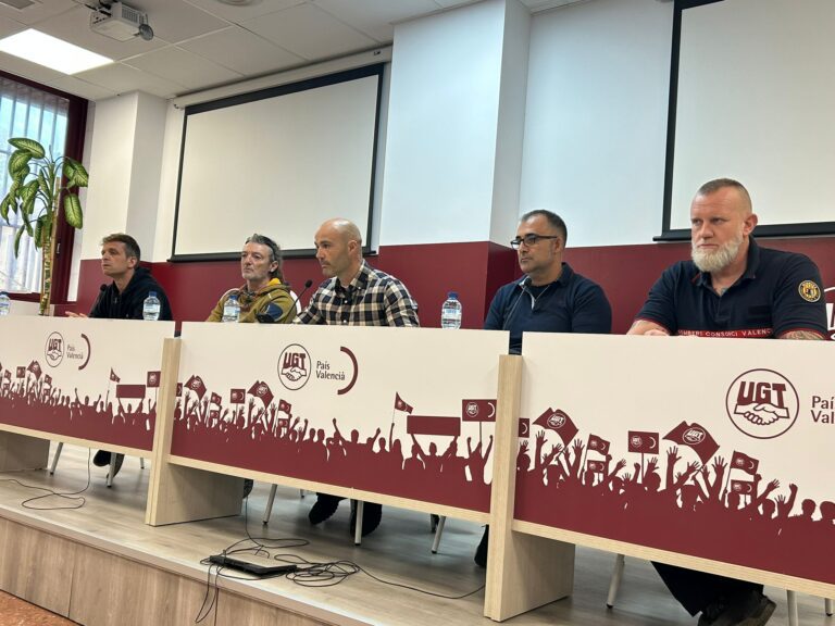 Lee más sobre el artículo UGT denuncia que el Consorcio Provincial de Bomberos incumple el acuerdo de refuerzos en plena alerta roja