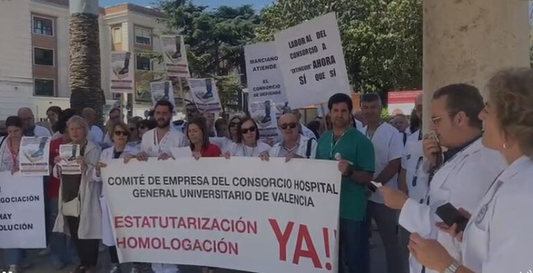 Lee más sobre el artículo Protesta en el hospital general de València por el pisoteo a los derechos laborales