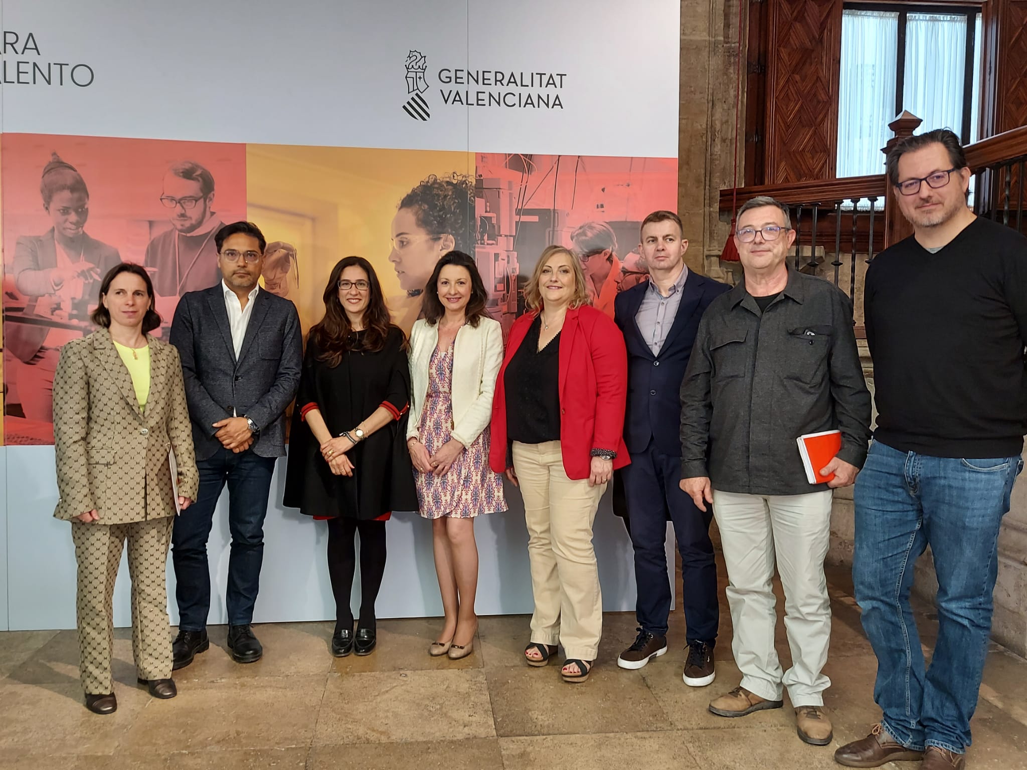 UGT firma el acuerdo del convenio de las fundaciones públicas e institutos valencianos de investigación sanitaria