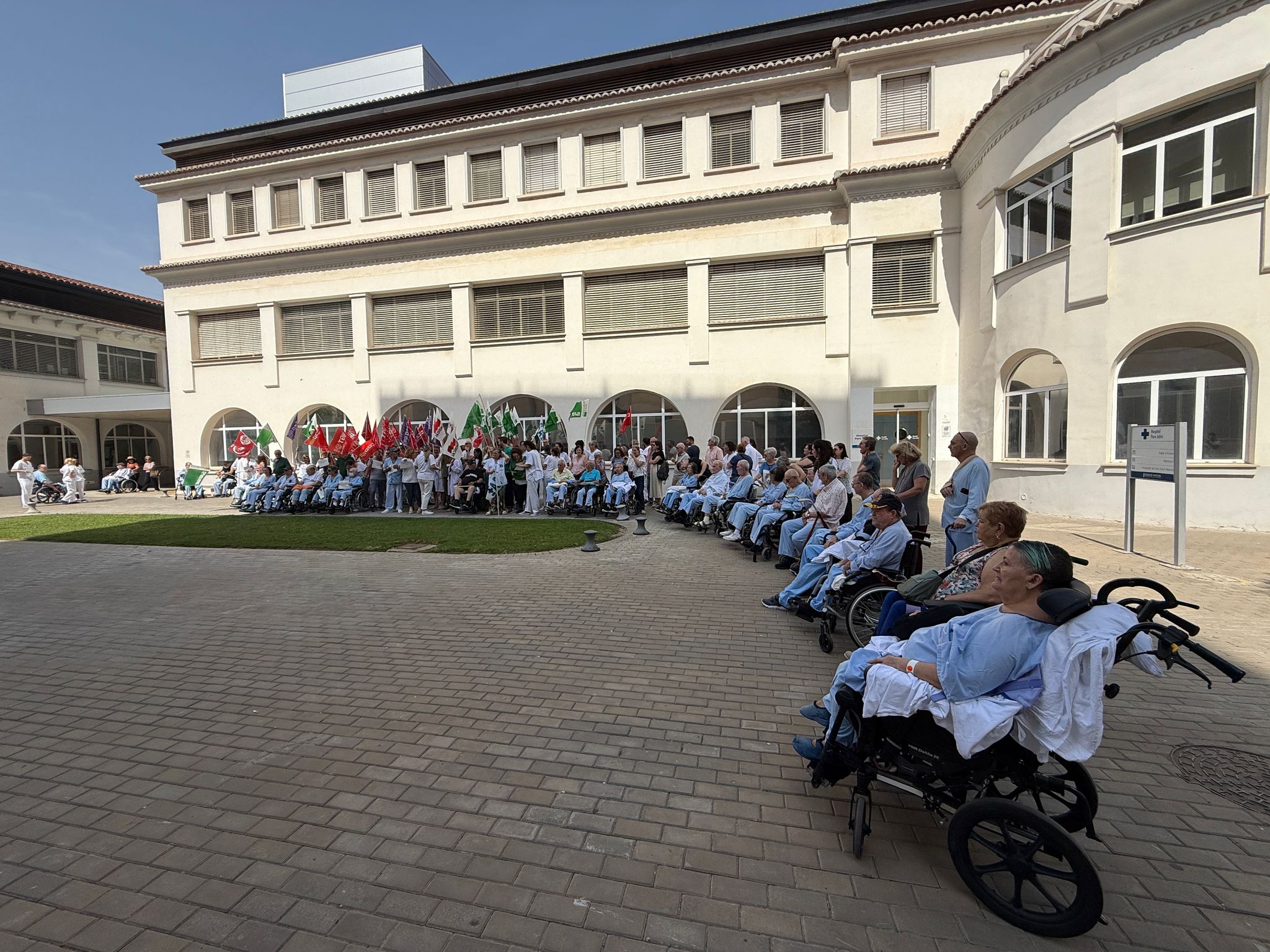 En este momento estás viendo Nuevas movilizaciones para exigir que el crecimiento de la sanidad privada no se haga a costa de sus profesionales