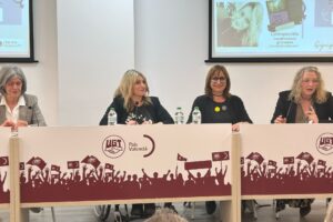 Verónica B. Solaz: «El feminismo me ha ayudado a entender muchas cosas y a superar dificultades»