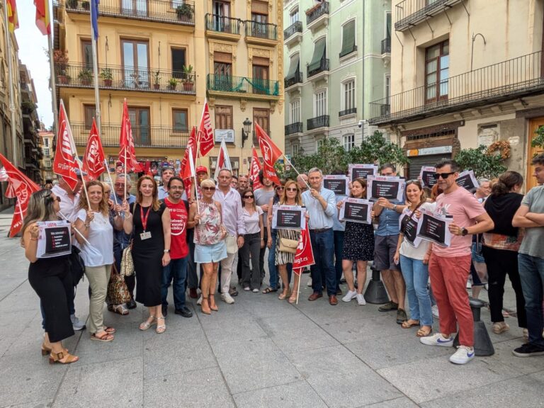 Lee más sobre el artículo Claves del nuevo decreto de Teletrabajo en la Generalitat: guía rápida para el personal empleado público