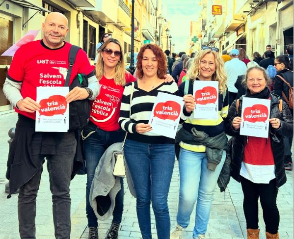 En este momento estás viendo UGT recorre davant el TSJ les instruccions d’inici de curs de Secundària per marginar el valencià